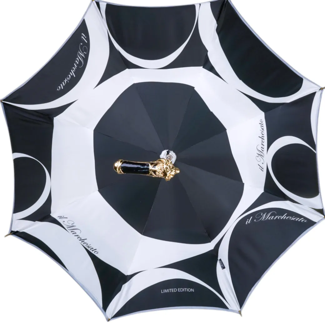 Elegant Umbrella with Gold-Plated Lion Handle – Limited Edition
