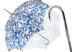 Elegante ombrello da sole Con motivo ghirigoro Su Sfondo Bianco