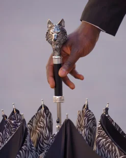 Elegante ombrellone - lupo 925 argento con design della pelliccia