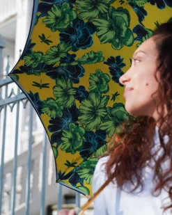 Exclusive Italian Artisan Umbrella with Exquisite Hand-Painted Dragonf