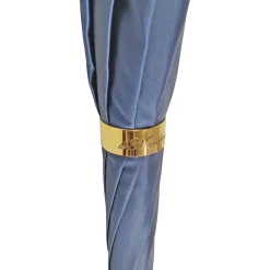 Ombrello azzurro fine ed elegante