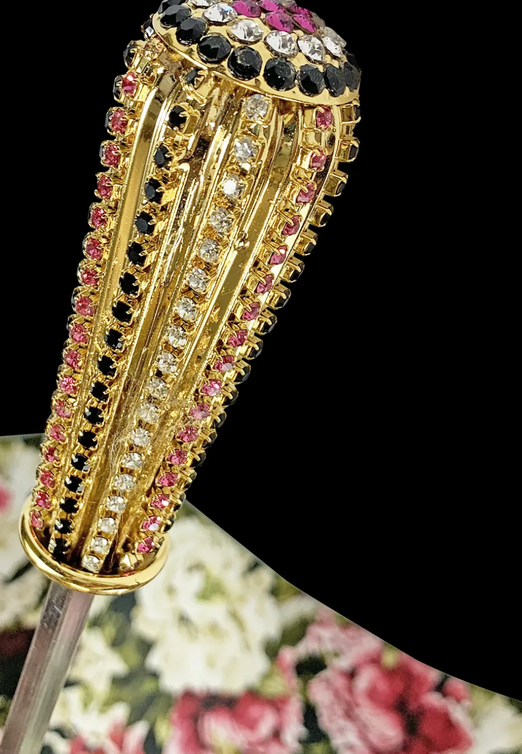 Ombrello fatto a mano - Design fiorito in colore oliva