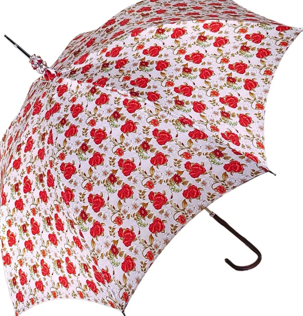 Parasole con rose rosse