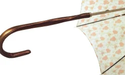 Parasole con rose rosse