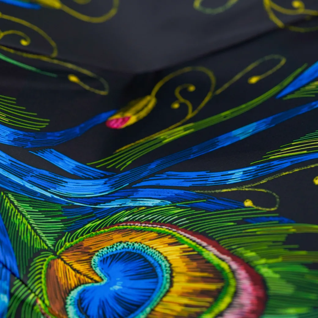 Peacock Elegance – Exotic Feathers, Ostrich Leather Luxury